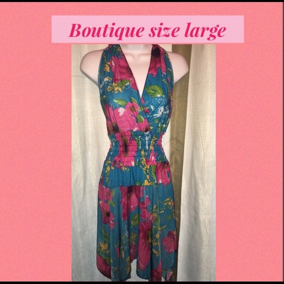 Dresses & Skirts - Beautiful floral Boutique halter summer dress lg.